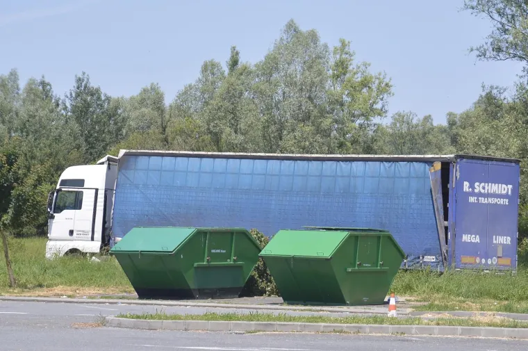 Mjesto užasa! Kamion se nije mogao zaustaviti na odmori&scaron;tu, poginulo dvoje djece