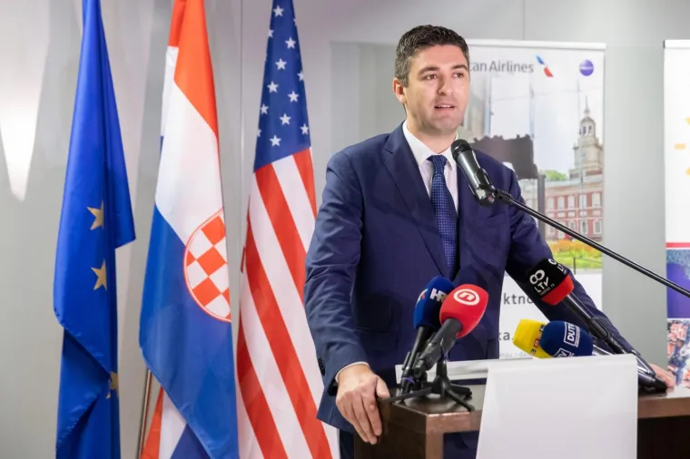 Povijesni let! American Airlines na liniji Philadelphia - Dubrovnik sletio nakon 28 godina