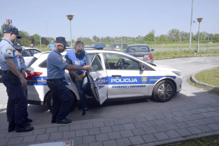 Vozač kamiona koji je skrivio tragediju kod Novske priveden u Županijsko državno odvjetni&scaron;tvo