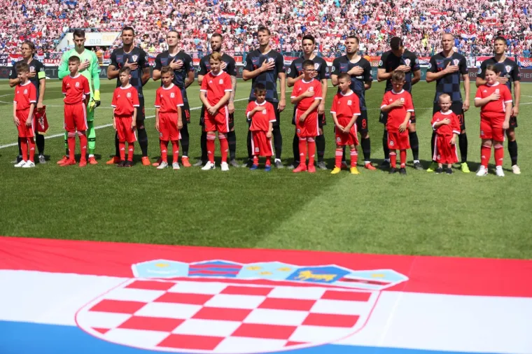 ROVOVSKA BITKA NA +30: Kapetan u klinču sa suparničkim igračem