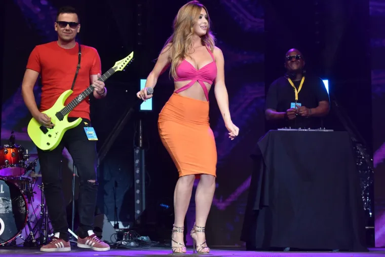 HALJINA ILI DRUGA KOŽA? Lidija Bačić pokazala sve svoje draži u najužoj i najotvorenijoj kreaciji ikad