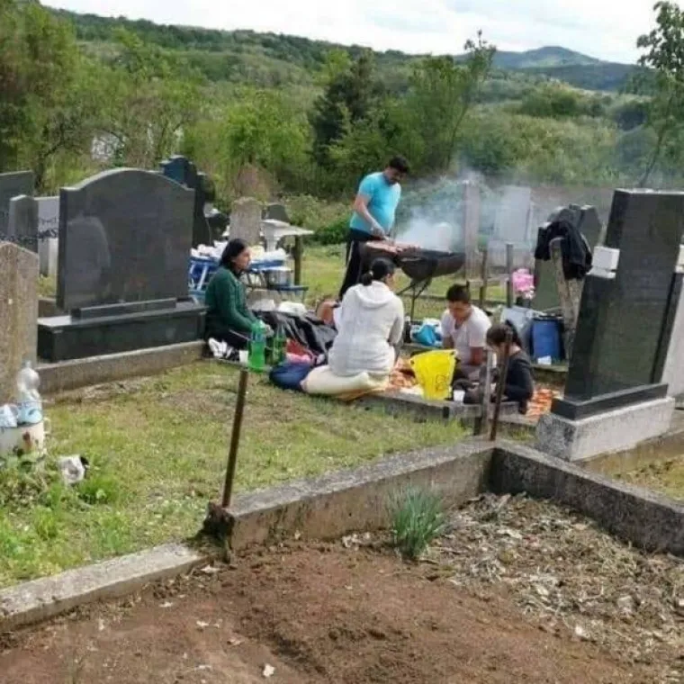 OVE FOTOGRAFIJE PRAVI SU DOKAZ DA ŽIVIMO U STVARNO BIZARNOM SVIJETU: Ako se pitate 'zašto', odgovor ne postoji