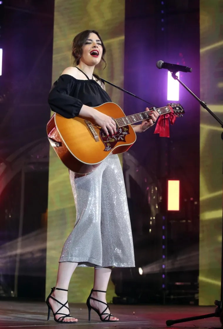 GOLI&Scaron;AVE PJEVAČICE ZAPALILE VODICE: Tko je igrao na glas, a tko na seksepil? 'Vagina haljina' pomela konkurenciju