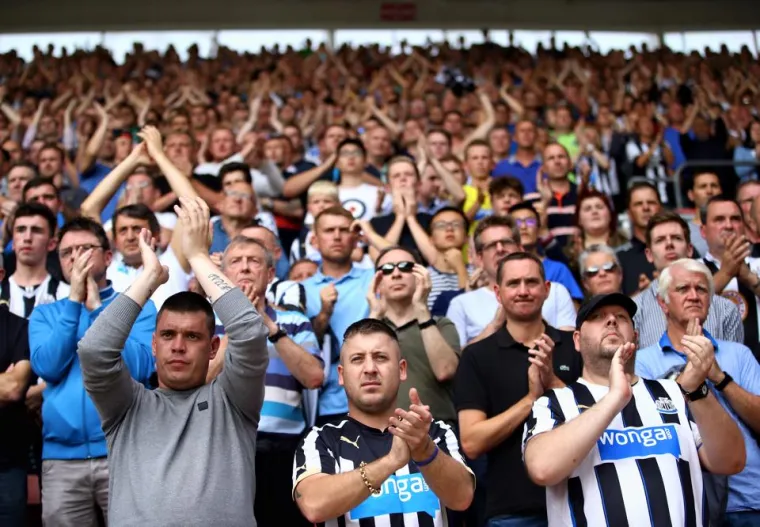 Forbes je objavio listu najbogatijih nogometnih klubova na svijetu, zaključno s krajem svibnja ove godine. Ponovno su na vrhu španjolski velikani, a listom dominiraju engleske momčadi. Ali, zanimljivo je da se PSG ne nalazi među prvih deset, već je u "drugom razredu" klubova, koji se nalaze na pozicija od 11. prema 20.