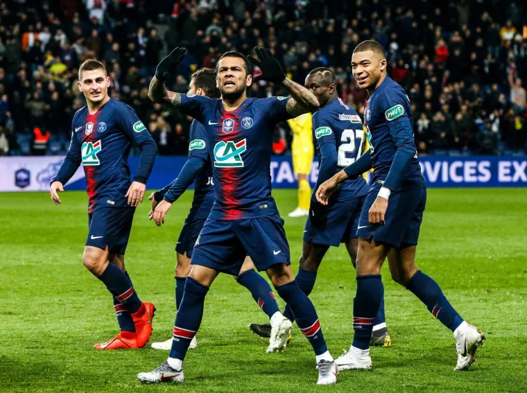 Forbes je objavio listu najbogatijih nogometnih klubova na svijetu, zaključno s krajem svibnja ove godine. Ponovno su na vrhu španjolski velikani, a listom dominiraju engleske momčadi. Ali, zanimljivo je da se PSG ne nalazi među prvih deset, već je u "drugom razredu" klubova, koji se nalaze na pozicija od 11. prema 20.