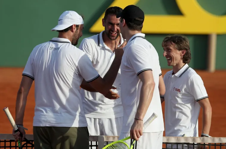 I KOLINDA JE GLEDALA KAKO LUKA, MANDŽO, PERI&Scaron;IĆ, BABO I OSTALI IGRAJU TENIS: Ovo je ne&scaron;to sasvim drugačije