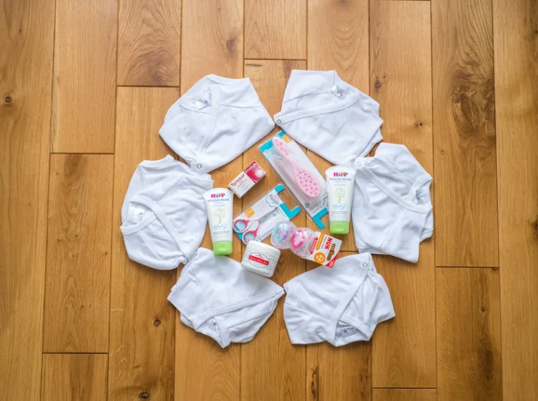 Pogledajte &scaron;to se nalazi u paketu za prvorođenče vrijednom 5000 kuna, a kojeg daje Grad Slavonski Brod?