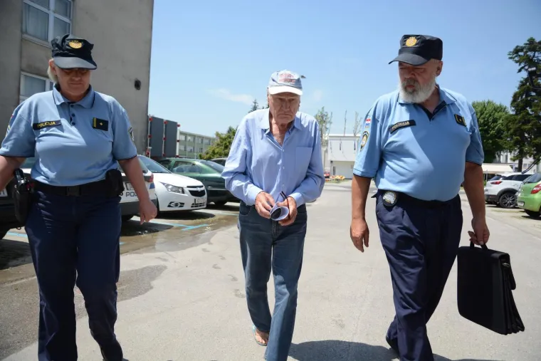 Policija privela vozača koji je automobilom naletio na dvoje djece i pobjegao