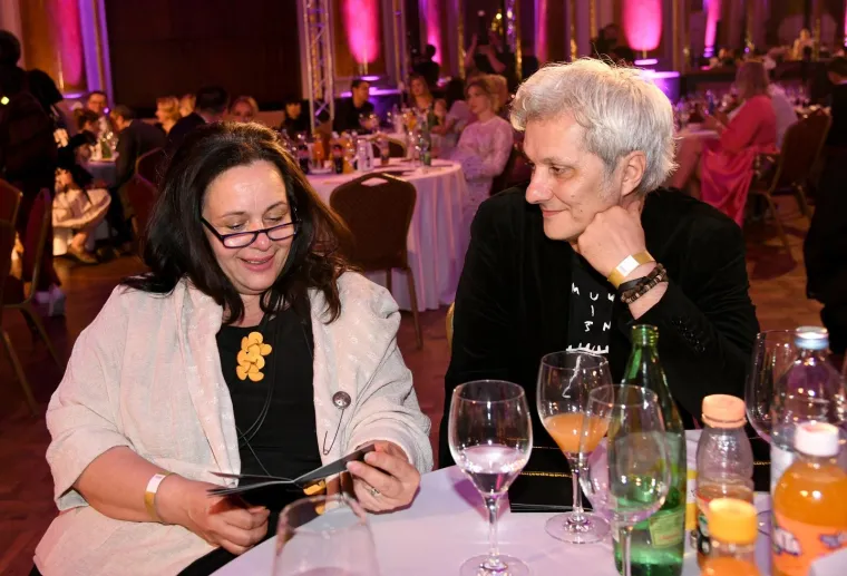 Poznati se okupili na humanitarnoj večeri za fond #SPASIME: Severina stigla sa suprugom