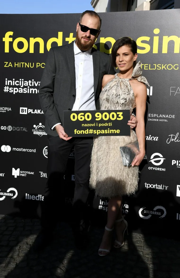 Poznati se okupili na humanitarnoj večeri za fond #SPASIME: Severina stigla sa suprugom