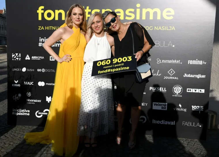 Poznati se okupili na humanitarnoj večeri za fond #SPASIME: Severina stigla sa suprugom