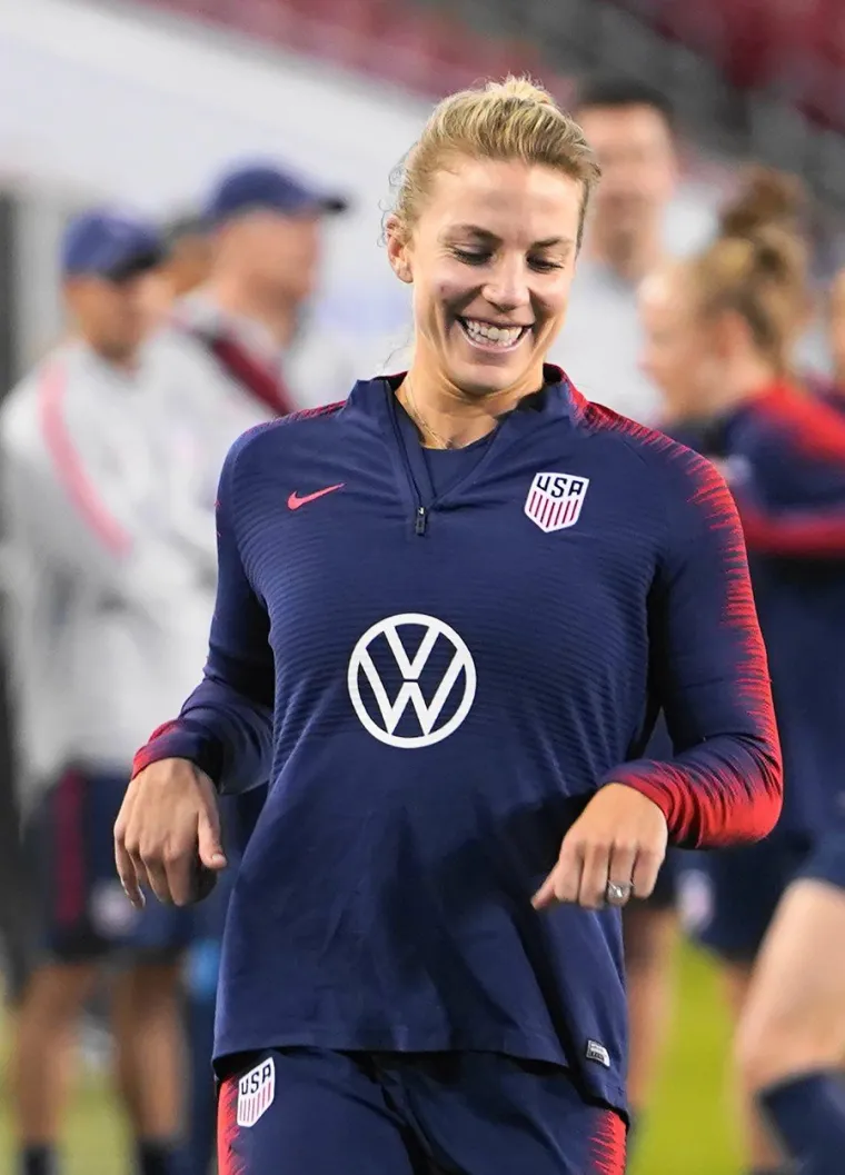 Julie Ertz