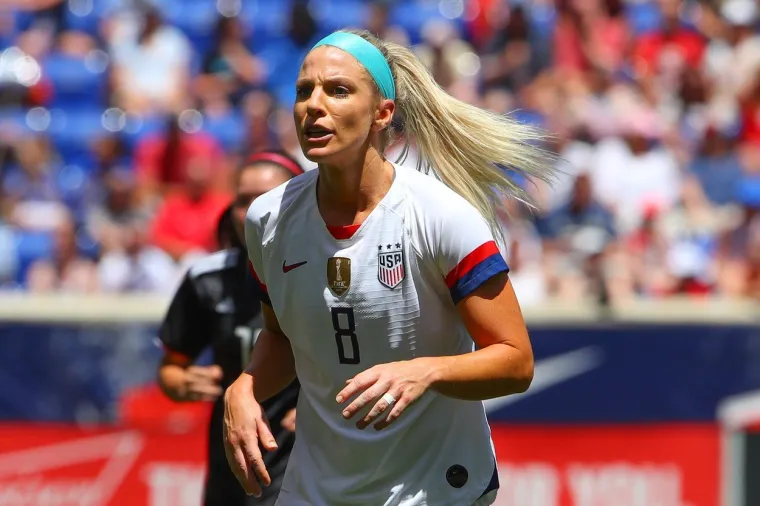 Julie Ertz
