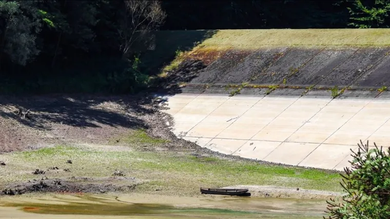 Nesvakida&scaron;nji prizor: Potpuno nestalo slavonsko jezero za navodnjavanje riže