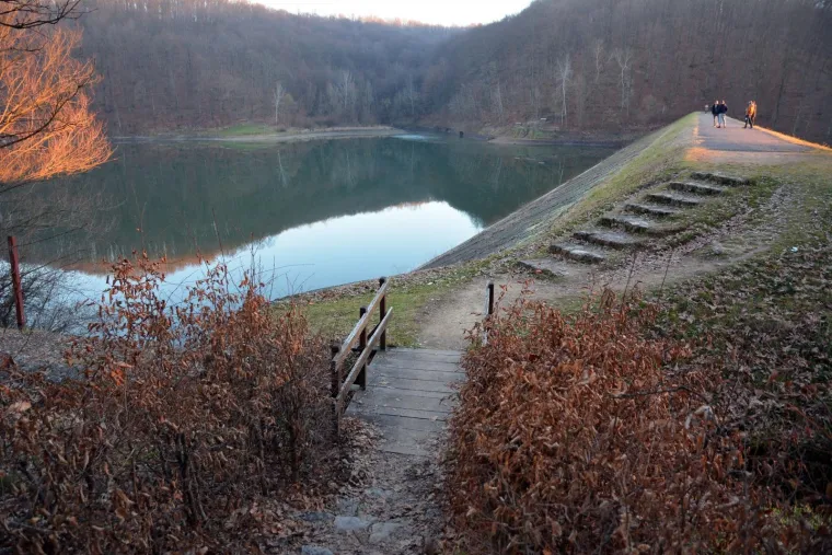 Nesvakida&scaron;nji prizor: Potpuno nestalo slavonsko jezero za navodnjavanje riže