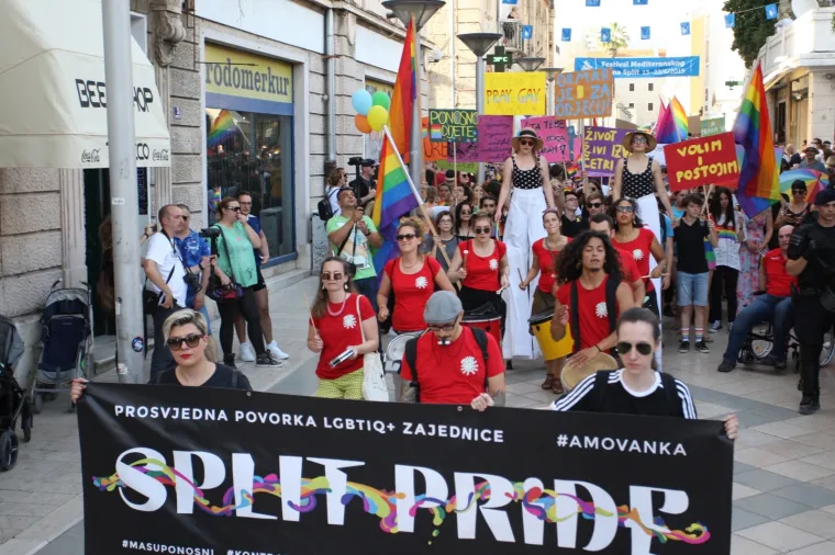 U SPLITU SE ODRŽAVA DEVETA POVORKA PONOSA