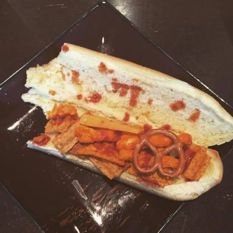 DRUGA POLOVICA MJESECA ZNAČI DA JEDE&Scaron; &Scaron;TO IMA&Scaron;: Ovo su najtužniji obroci koje su ljudi nosili na posao