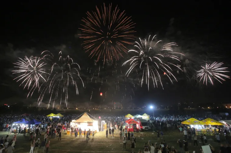 Estonski majstori zapalili nebo iznad Bundeka: Pogledajte spektakularan vatromet!