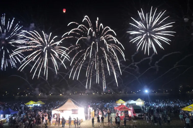 Estonski majstori zapalili nebo iznad Bundeka: Pogledajte spektakularan vatromet!