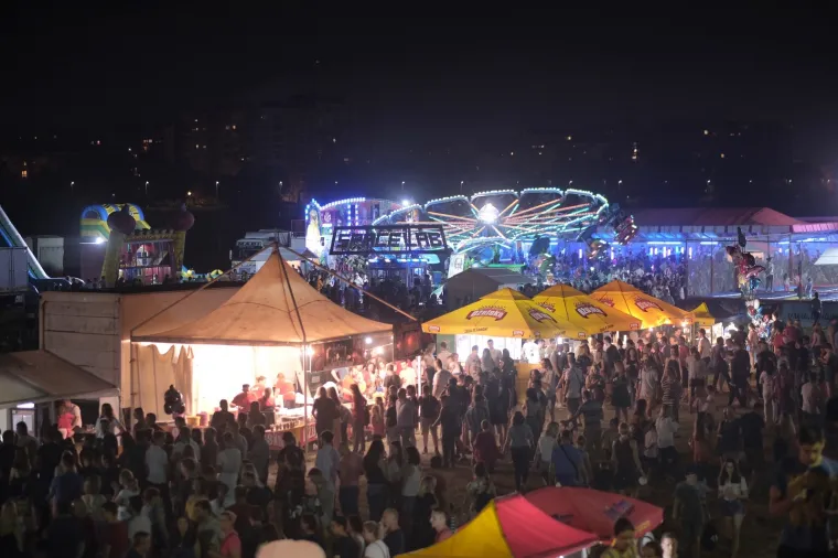 Estonski majstori zapalili nebo iznad Bundeka: Pogledajte spektakularan vatromet!