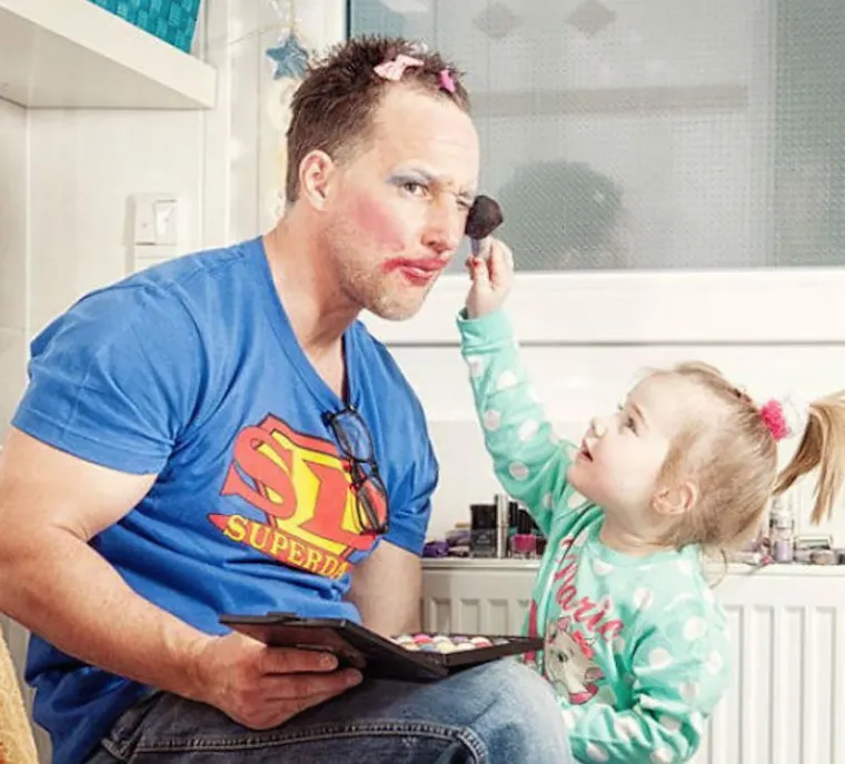 Jer krv nije voda: 20+ očeva koji rasturaju kao roditelji i koji će vam staviti osmijeh na lice