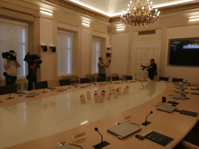 Pogledajte prve fotografije obnovljene dvorane Ban Jelačić: Drevnim freskama vraćen sjaj iz 19. stoljeća