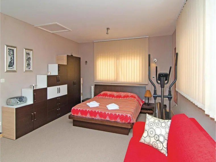 Za&scaron;to bi ministar po&scaron;tivao zakone? Pogledajte Ku&scaron;čevićevu vilu koju je zaboravio upisati u katastar