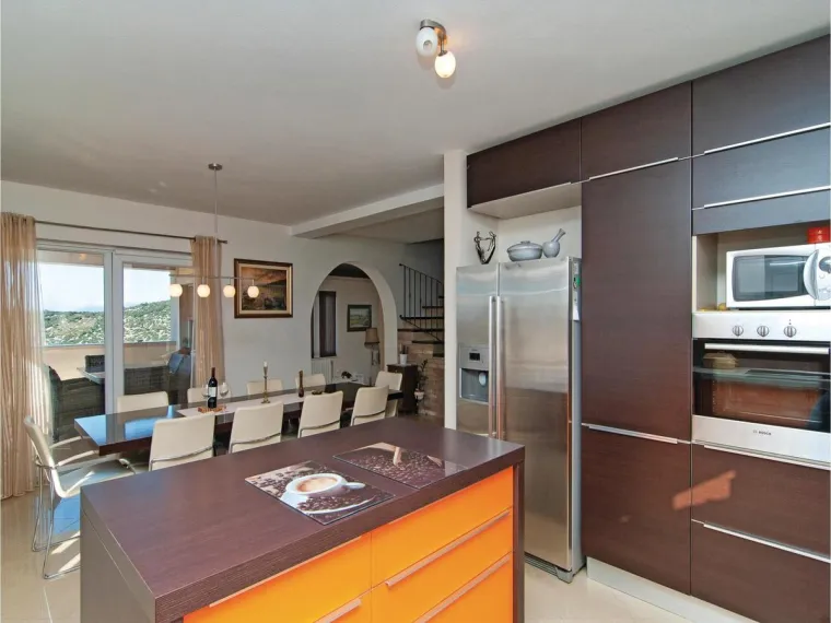 Za&scaron;to bi ministar po&scaron;tivao zakone? Pogledajte Ku&scaron;čevićevu vilu koju je zaboravio upisati u katastar