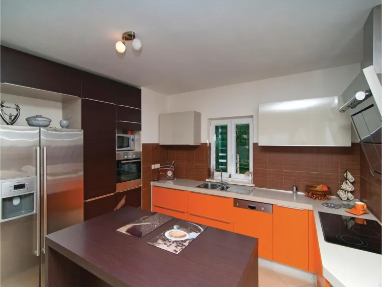 Za&scaron;to bi ministar po&scaron;tivao zakone? Pogledajte Ku&scaron;čevićevu vilu koju je zaboravio upisati u katastar