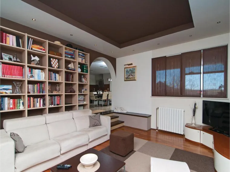 Za&scaron;to bi ministar po&scaron;tivao zakone? Pogledajte Ku&scaron;čevićevu vilu koju je zaboravio upisati u katastar