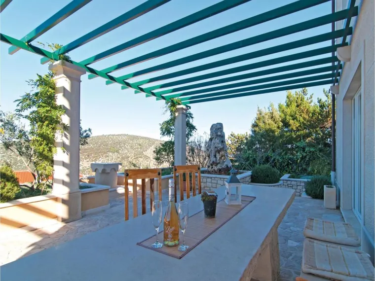 Za&scaron;to bi ministar po&scaron;tivao zakone? Pogledajte Ku&scaron;čevićevu vilu koju je zaboravio upisati u katastar