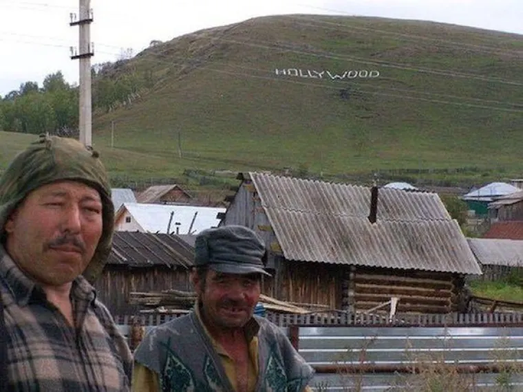 RUSI SE (OPET) SRAMOTE NA DRU&Scaron;TVENIM MREŽAMA: Ako jo&scaron; ne znate za pojam susramlja, nakon ovoga ćete itekako znati