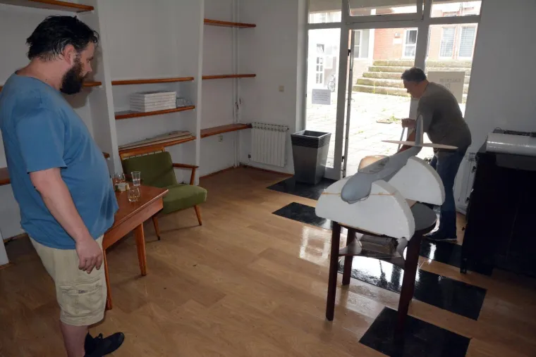 Slavonski Brod: Nevrijeme praćeno jakim vjetrom čupalo stabla i poplavilo ulice i podrume