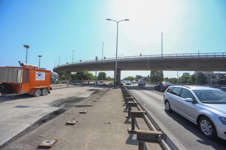 Dok jedni odmaraju na moru, drugi se znoje na vrelom asfaltu: Zagreb je i ovo ljeto postao veliko gradili&scaron;te