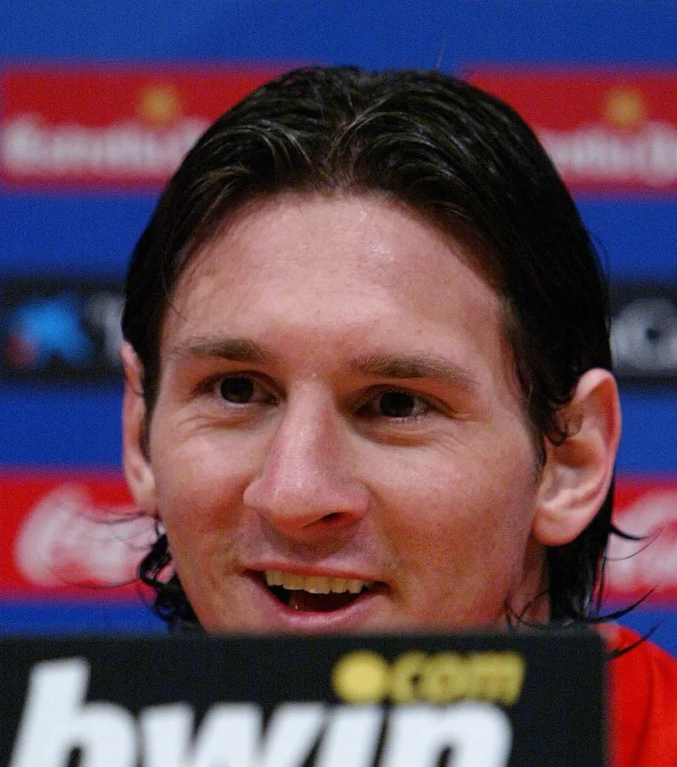 OVO JEDNOSTAVNO MORATE VIDJETI: Ovako je Messi izgledao kao klinac; ovo je urnebesno