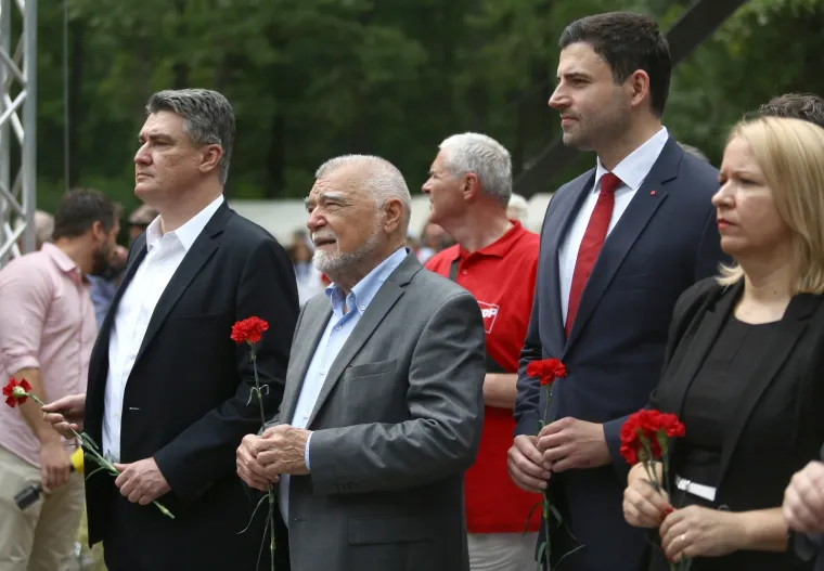 Zoran Milanović slavi Dan antifa&scaron;ističke borbe: Uz bok su mu stajali Bandić, Mesić, Josipović...