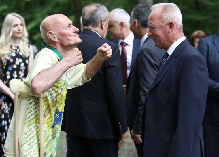 PLEJADA POLITIČARA NA PROSLAVI U BREZOVICI: Prisjetili su se dana kada je osnovan Prvi sisački partizanski odred