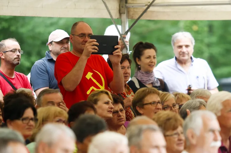 PLEJADA POLITIČARA NA PROSLAVI U BREZOVICI: Prisjetili su se dana kada je osnovan Prvi sisački partizanski odred