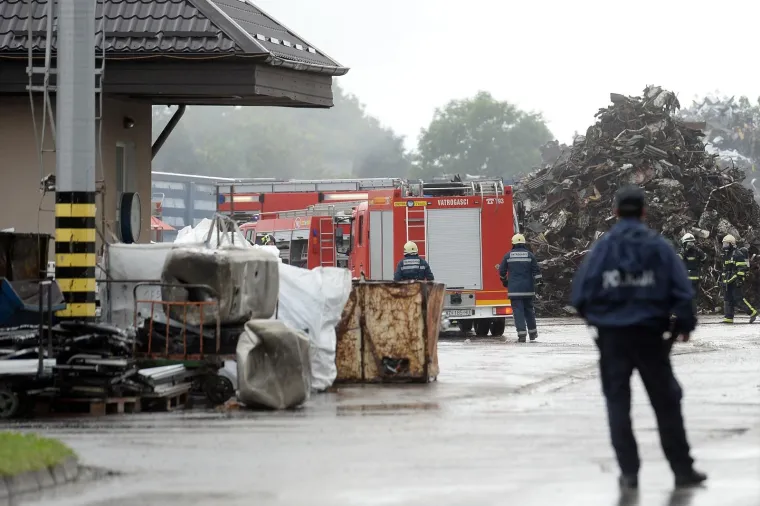 Požar u Varaždinu! Plamen se počeo &scaron;iriti iz prostorije za sortiranje mje&scaron;ovitog otpada