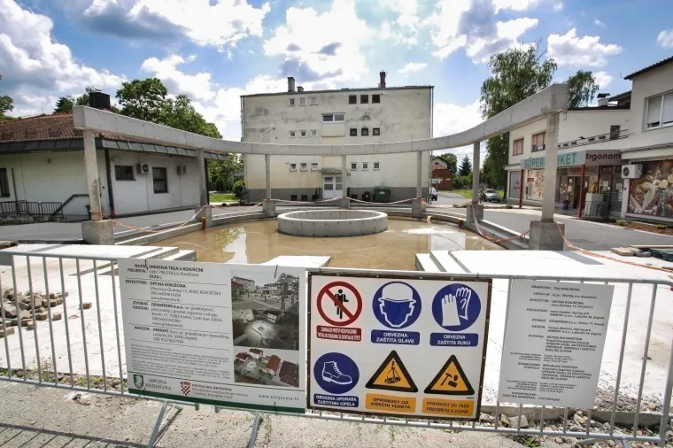 Općina konj&scaron;ćina gradi fontanu koja podsjeća na usta&scaron;ki simbol. A cijeli projekt financiran je europskim novcem.