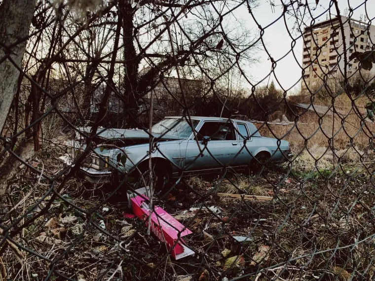 Umjesto kičastih grbova i metastaze fontana: Doživite Zagreb kroz mistične 'antirazglednice'