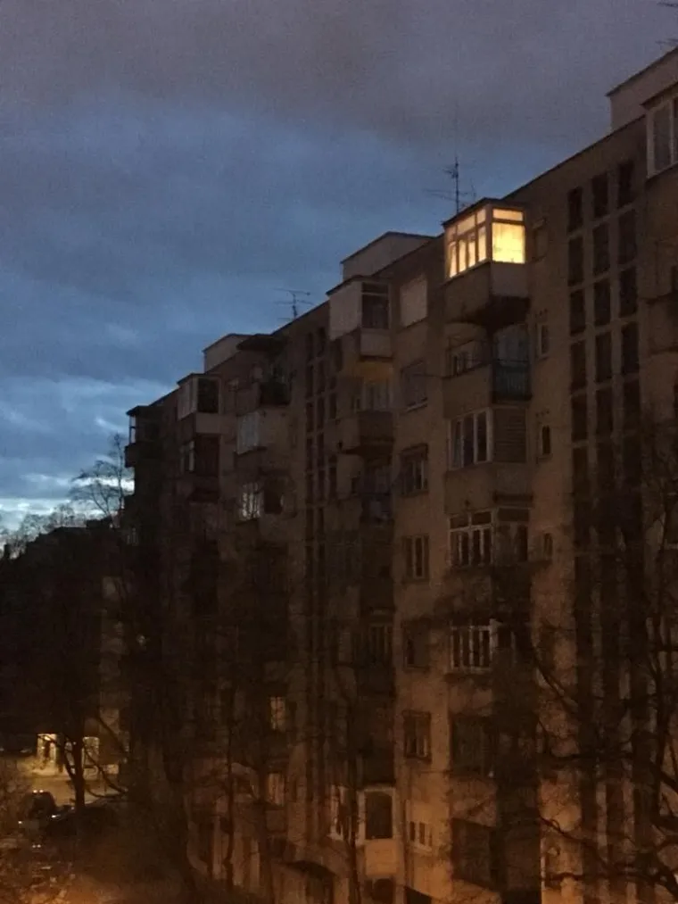 Umjesto kičastih grbova i metastaze fontana: Doživite Zagreb kroz mistične 'antirazglednice'