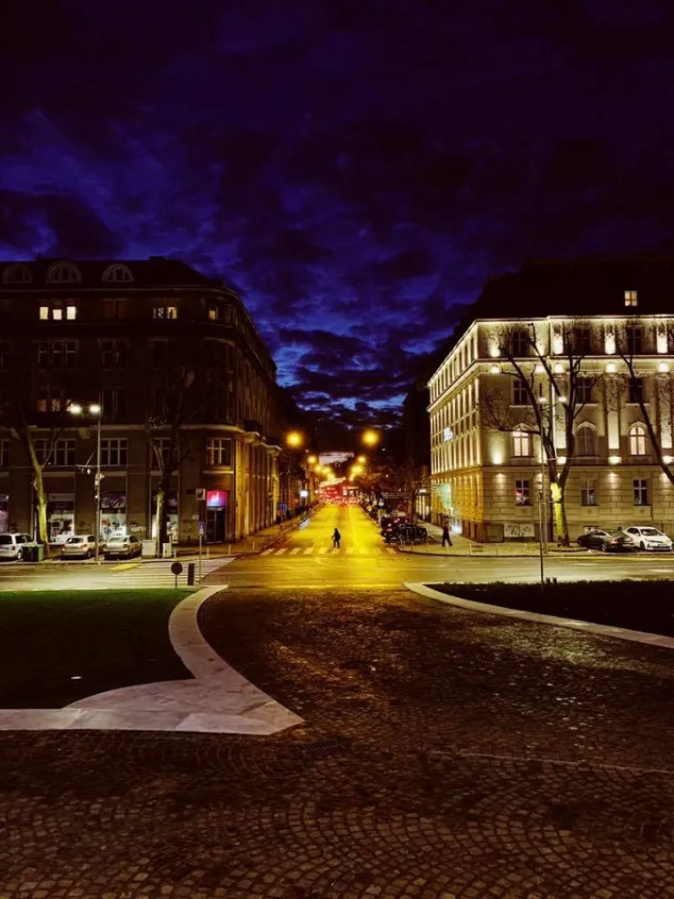 Umjesto kičastih grbova i metastaze fontana: Doživite Zagreb kroz mistične 'antirazglednice'