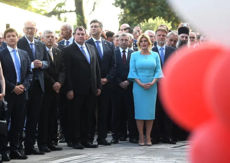 Bili smo na Pantovčaku: Evo tko je došao, a tko se nije pojavio na prijemu kod predsjednice!