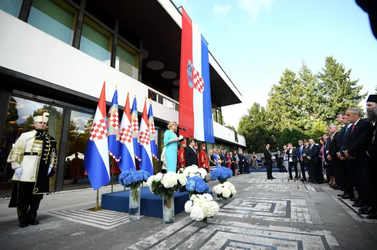 Bili smo na Pantovčaku: Evo tko je do&scaron;ao, a tko se nije pojavio na prijemu kod predsjednice!