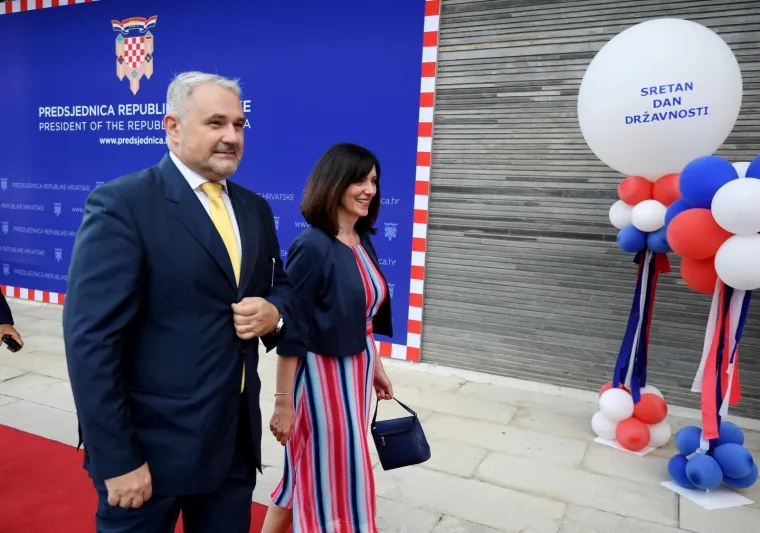 Bili smo na Pantovčaku: Evo tko je do&scaron;ao, a tko se nije pojavio na prijemu kod predsjednice!