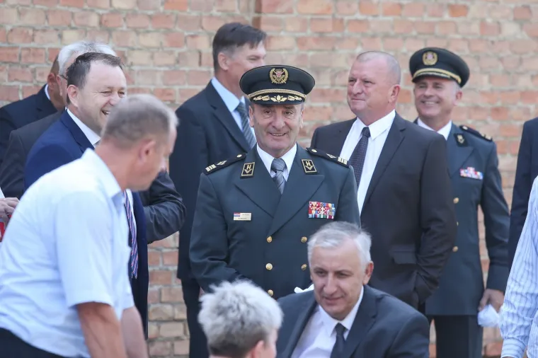 Državni vrh na Mirogoju položio vijenac povodom Dana državnosti