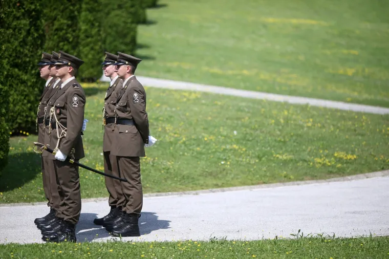 Državni vrh na Mirogoju položio vijenac povodom Dana državnosti