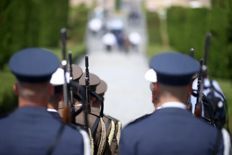 Državni vrh na Mirogoju položio vijenac povodom Dana državnosti