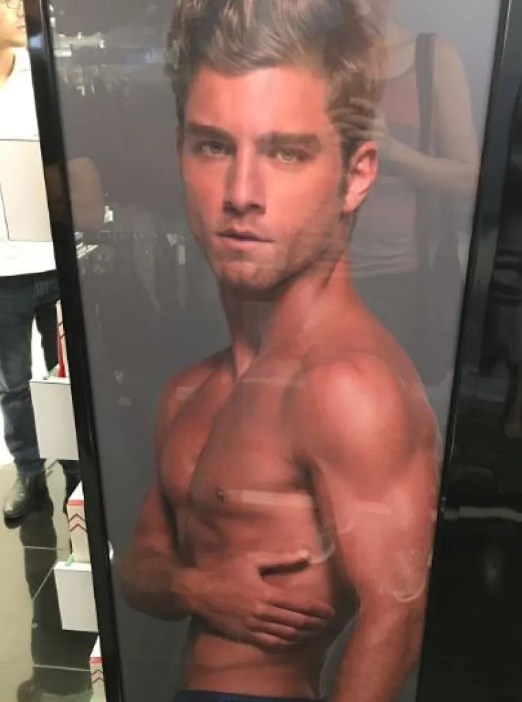 Konj bez tijela, čovjek bez glave: 20 slika koje dokazuju da Photoshop nije za svakog